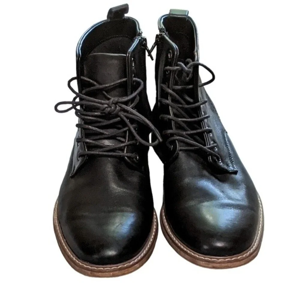 The Rail Men's leather lace up ankle boot casual loafer black 40M